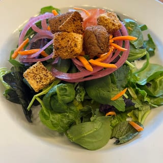 HOUSE SALAD