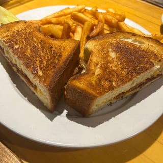 GRILLED CHEESE