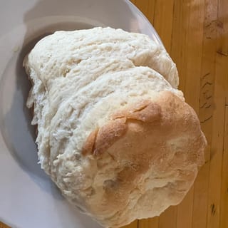 TOAST / BISCUIT