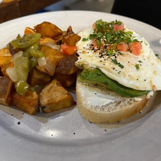 EVERYTHING AVOCADO TOAST